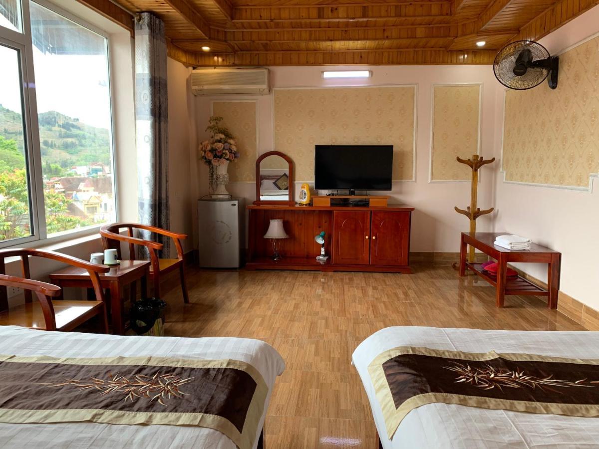 Ngan Nga Bac Ha Hotel Bagian luar foto