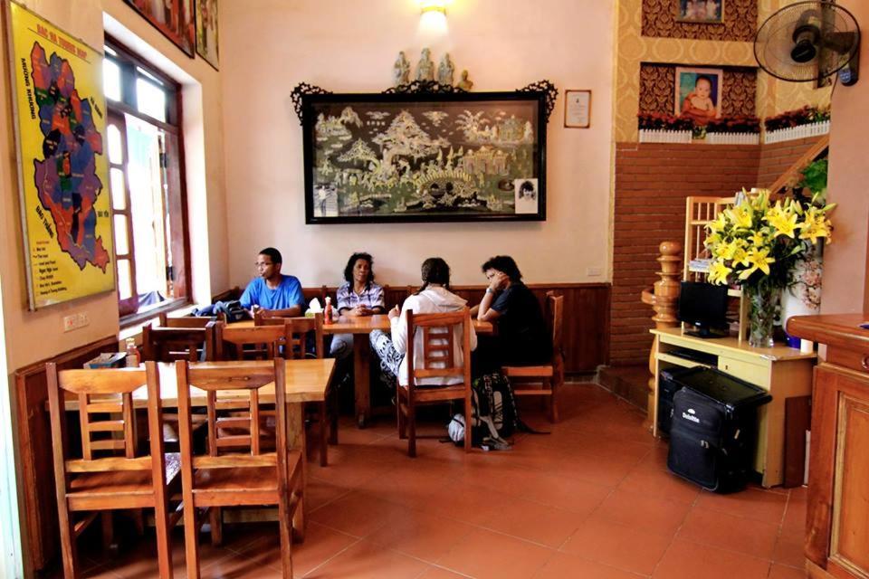 Ngan Nga Bac Ha Hotel Bagian luar foto